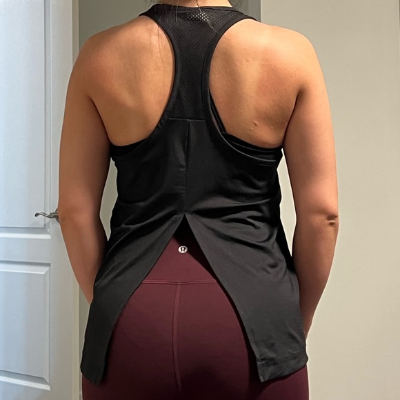 Adidas slit tank top - Picture 2 of 5